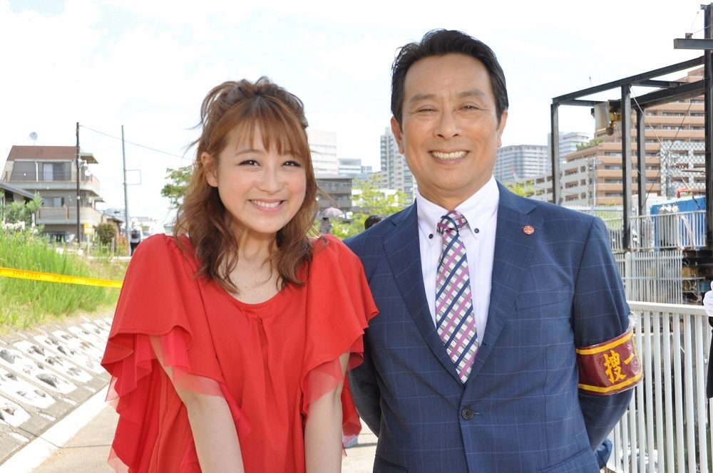 テレ朝post 鈴木奈々 警視庁 捜査一課長 最終回に登場 現場での態度にスタッフ感激