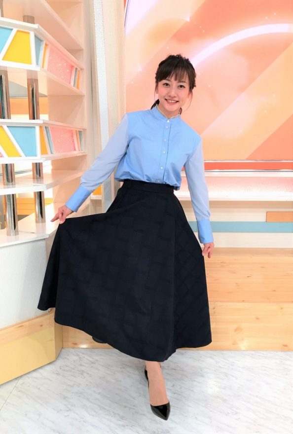 松尾由美子　スカート 