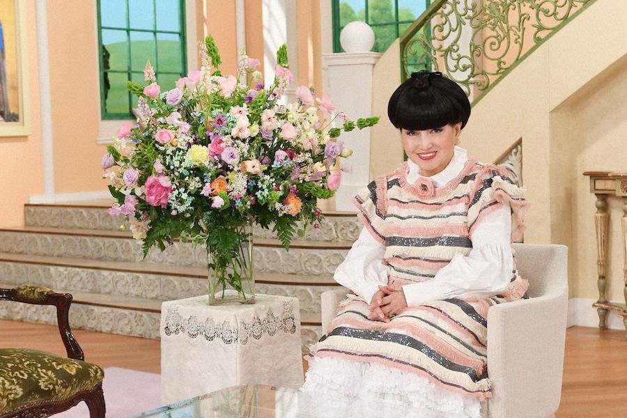 テレ朝POST » 黒柳徹子、ゴールデンボンバーの登場に合わせて“白柳徹子”に！聖飢魔IIを“こだわりの扮装”でお迎え