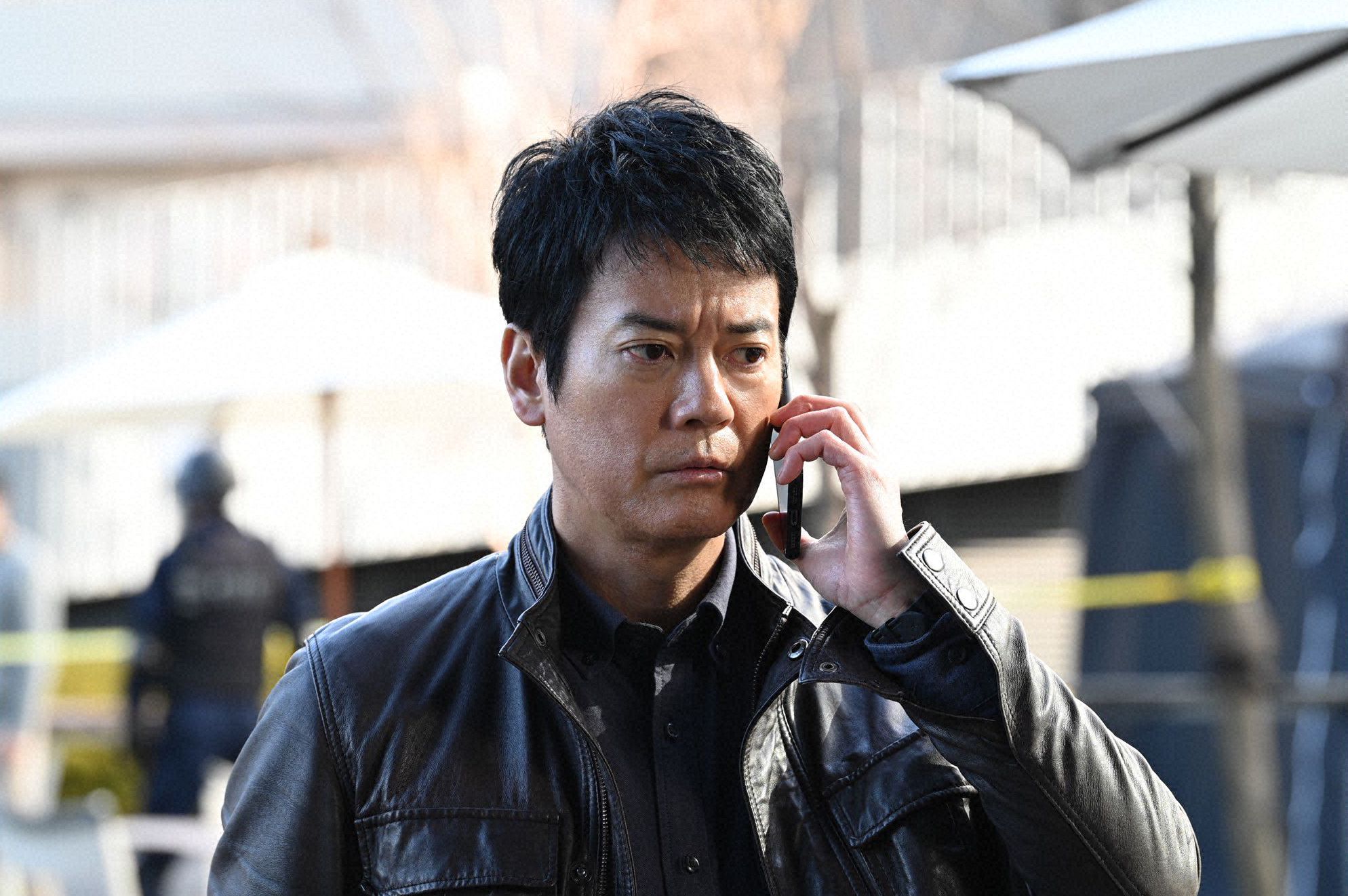 テレ朝post 現馬 唐沢寿明 テロ集団の行動に違和感 妻子や麗 仲間由紀恵 は逃げ場のない窮地に