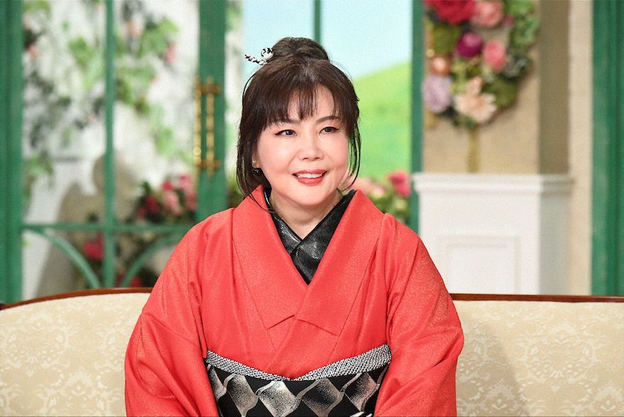 小川菜摘、夫・浜田雅功と結婚35年。ともに還暦を過ぎ「同じスピードで老いている」