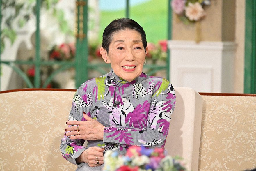 東海林のり子、90歳の今は「3度目の恋」に夢中。ケガで満身創痍も“推し活”で元気に