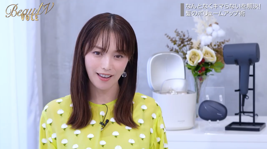 蛯原友里「不器用な人でも簡単にサロン帰りみたいに！」“なんとなくキマらない”を解決！プロが教える髪のボリュームアップ術