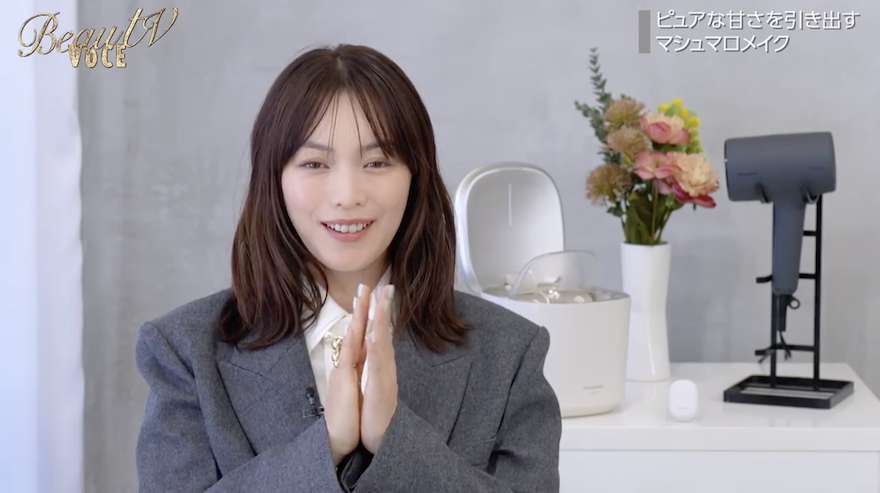 蛯原友里が「今の時期にぴったり」と太鼓判!“アイドルメイクの神”が教えるふんわりマシュマロメイク