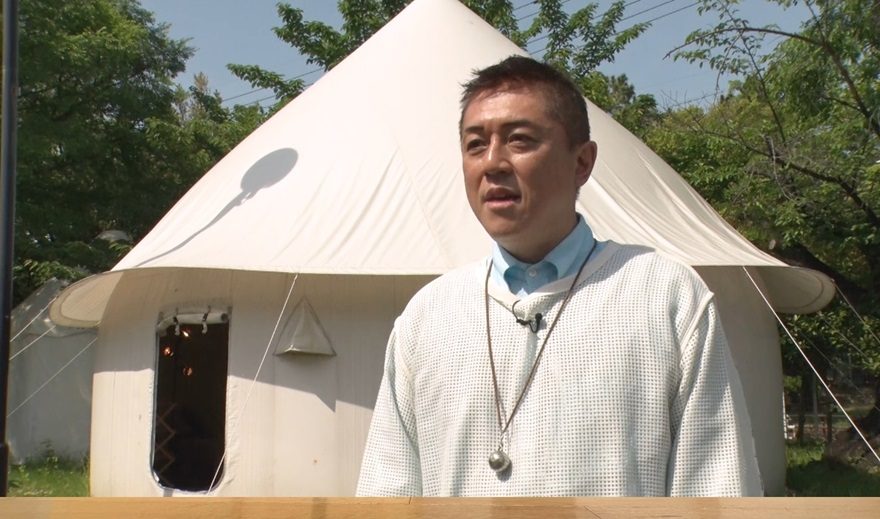 「大学の先生なら来週建てて」震災時の小学生の一言で開発。15分で誰でも作れる「インスタントハウス」の奇跡